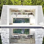 La Boutique