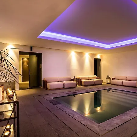La Boutique 4*