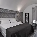 La Boutique Ξενοδοχείο 4*