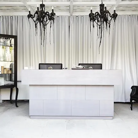 La Boutique 4*