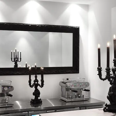 ホテル La Boutique 4*