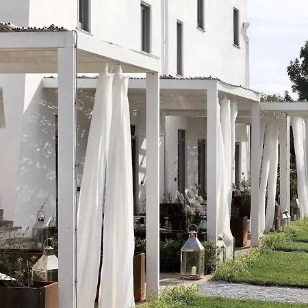 Hotel La Boutique 4*