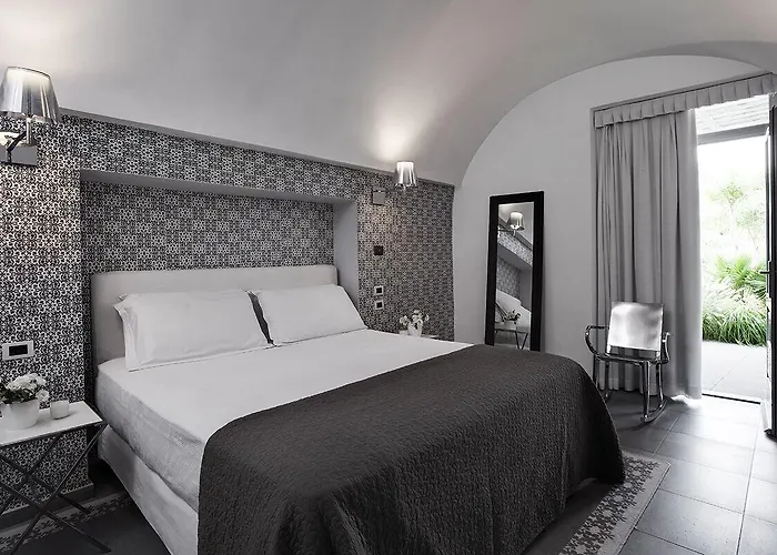 La Boutique Ξενοδοχείο 4*