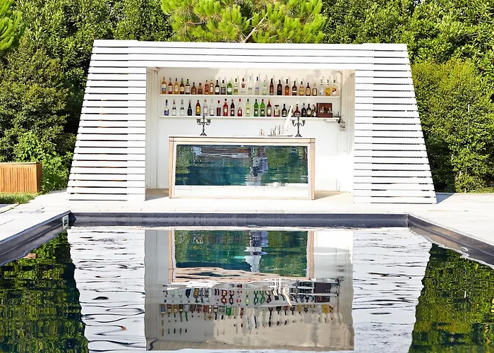 Ξενοδοχείο La Boutique 4*